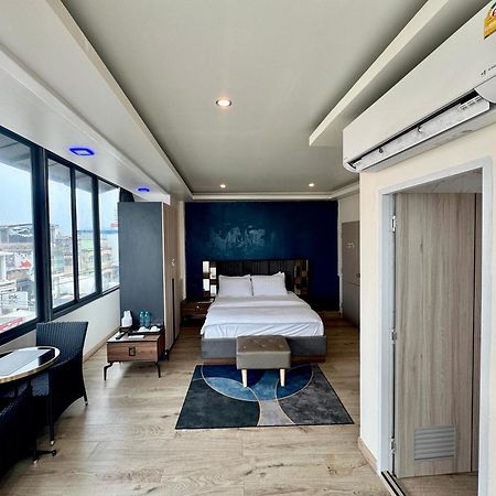 Pumpui Place Pattaya Exterior photo